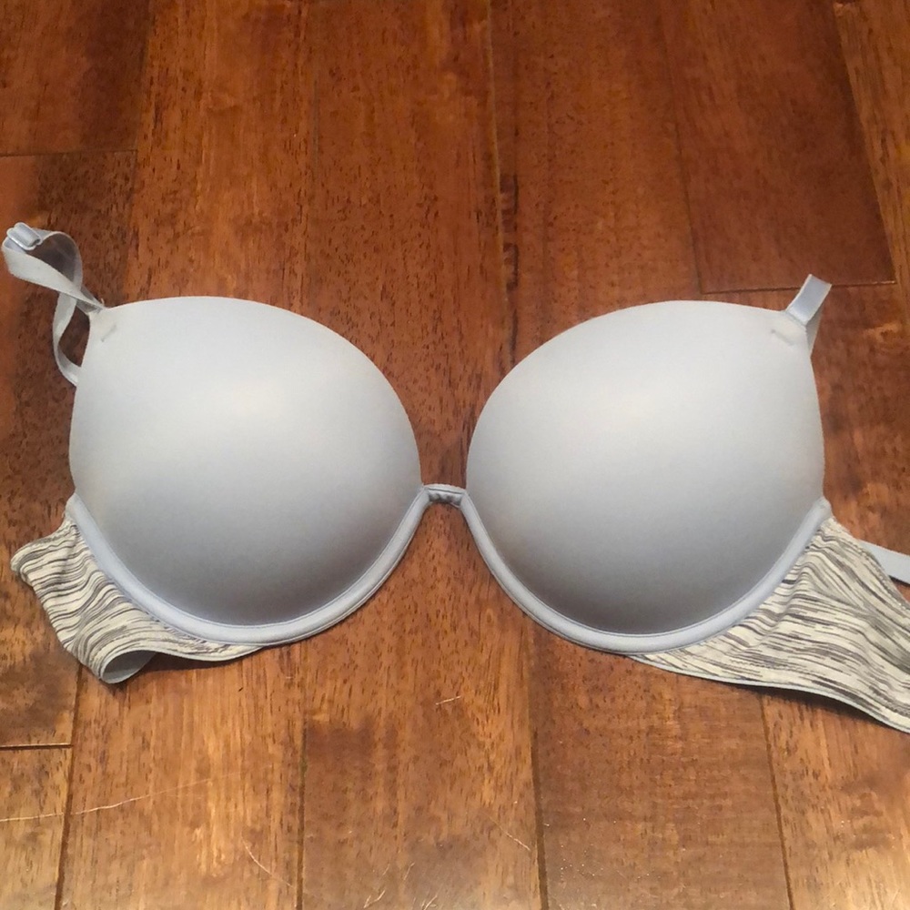 Victoria’s Secret Wear Everywhere Super Push-up